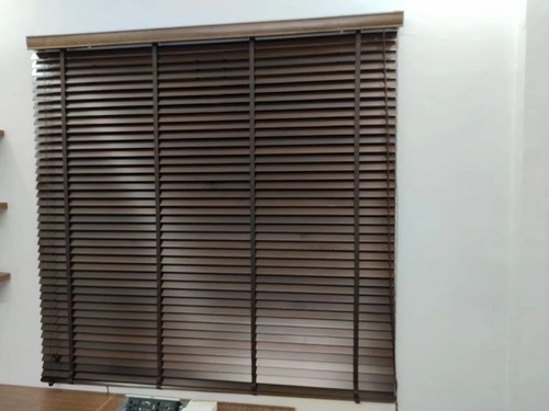 Wooden Venetian Blind - Customized Size, Brown Basswood, 2-3mm Slat Thickness | Eco Friendly, Tear-Resistant, Modern Design for Home, Office, Hotel
