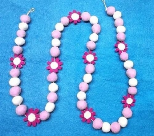 Namda Felt Ball Garland - Handmade 2m Long Red Decorative Garland | Felt Material, Multi-Patterned Design, Versatile for Various Decor Themes