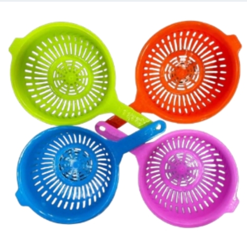 Plastic Vegetable Strainer - Plastic 18 Inch | Lightweight Design Large Capacity Heat-Resistant Ergonomic Handle Easy to Clean Stackable Storage