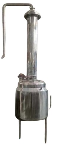 SS Condenser - 500L Capacity, Stainless Steel Construction, Vertical Cylindrical Design, Silver Finish, New Condition