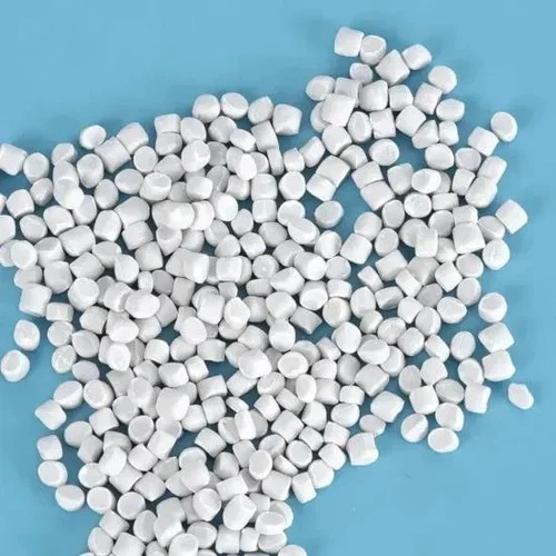 Calcium Carbonate Filler Masterbatch - Highly Pure Granules for Plastic Industry | Eco-Friendly, Recycled, Ideal for Injection Molding