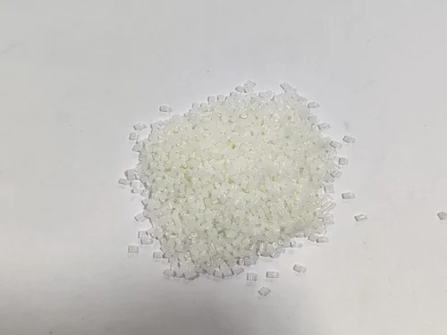 Food Grade UV Stabilizer Masterbatch - LLDPE Granules, High Purity White Color | Eco-Friendly Recycled Material for Injection Molding Applications