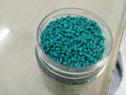 Sky Blue Masterbatch - LDPE Granules, Highly Pure for Injection Molding Applications, Eco-Friendly & Recycled
