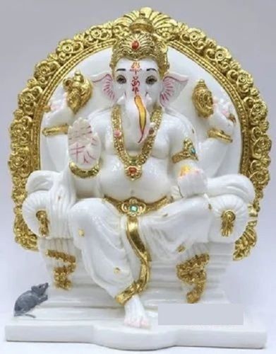 Lal Bagucha Raja Marble Statue