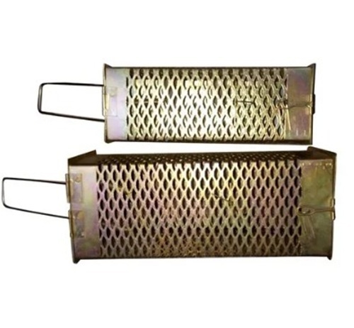 Diamond Set Rat Cage - Iron Material, Customized Size, Multi Color, Rectangle Shape | Ideal for Home Use and Mouse Breeding
