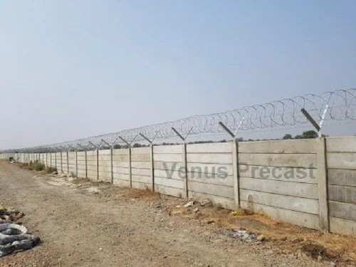 RCC Compound Wall - 2100mm X 300mm X 50mm Plank, 150mm X 150mm Post, Eco-Friendly Grey Design, Weather Proof and Strong