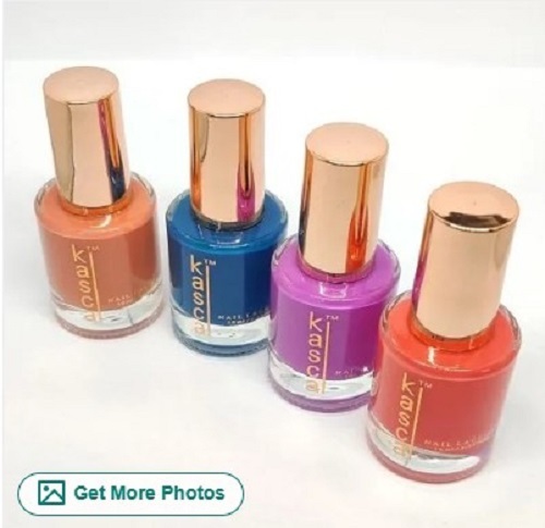 Gloss Liquid Nail Polish - Chemical Formula, Various Sizes, Available in Multiple Colors | Enhanced Nail Appearance, Long Shelf Life, Quality Tested