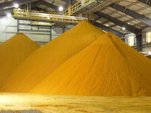 Distillers Dried Grain Soluble - Grade A, Brown Color | High Energy, Protein-Rich Livestock Feed for Cattle, Goats, and Sheep