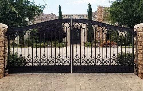 Iron Gate - Material: Stainless Steel