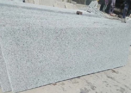 China White Granite - Various Sizes Available, Polished Surface Finish, Anti-Skid Resistance, Long Lasting with Crack Resistance