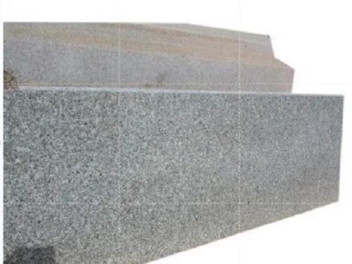 P White Granite - Polished Slabs, White Color, Anti Skid Finish, Long Lasting & Easy to Wash, Low Maintenance Required