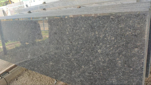 Tan Brown Granite Slab - 18mm Thick, Polished Finish | Scratch Resistant, Ideal For Flooring Applications