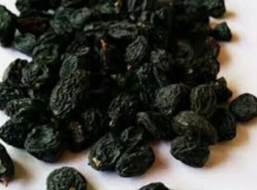 Black Raisins - Sweet Dried, Preserved Fruit, 18% Moisture, 749 mg Potassium, 3.1 g Protein, Organic, Grade A, Long Shape, No Added Preservatives