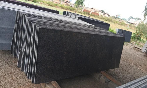 Brown Lapotra Granite Slab - 18 mm Thickness, Polished Finish | Scratch Resistant, Ideal for Flooring Applications