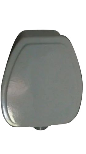 3 Pin Plug Top - Polycarbonate, 16 A Current Rating, Fine Finishing | Durable, Electric Power Source, Very Good Quality, Industrial Application
