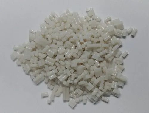 Recycled White PVC Granules - Industrial Grade, Eco-Friendly Material Feature | 100% Recycled Content, Ideal for Plastic Industry Applications