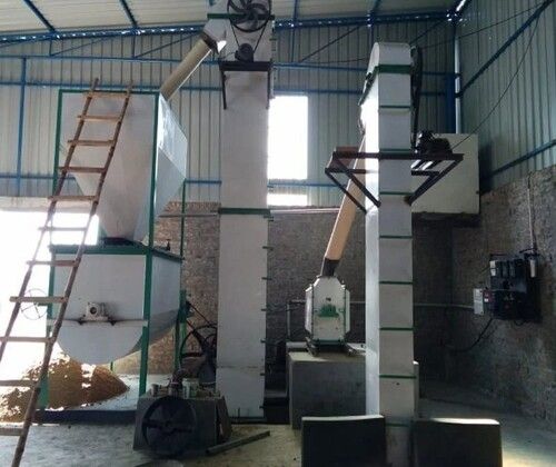 Poultry Feed Making Machine