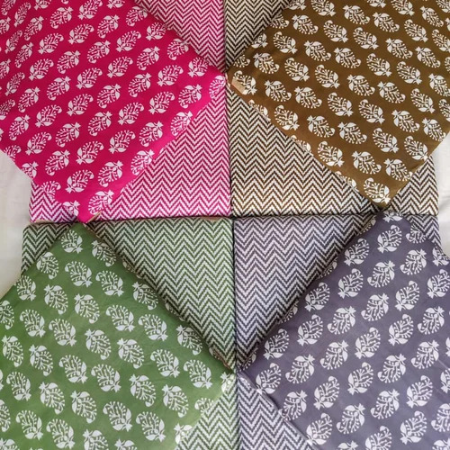 Cotton Shirting Fabric - Multi-Color Cotton Printed Fabric, Shrink-Resistant, Washable for Textile Industry