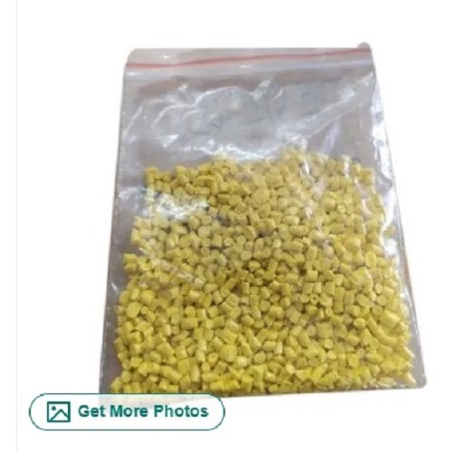 Yellow Plastic Masterbatch - Granules 99% Purity | Timely Delivery Excellent Properties Properly Packed Available in Various Grades