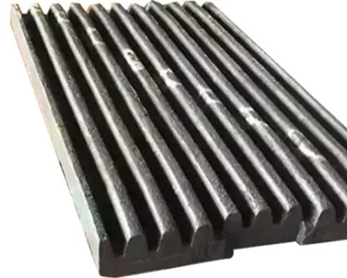 Jaw Plates - Mild Steel, 150mm Thickness, Customized Size , Grey Color, Industrial Application