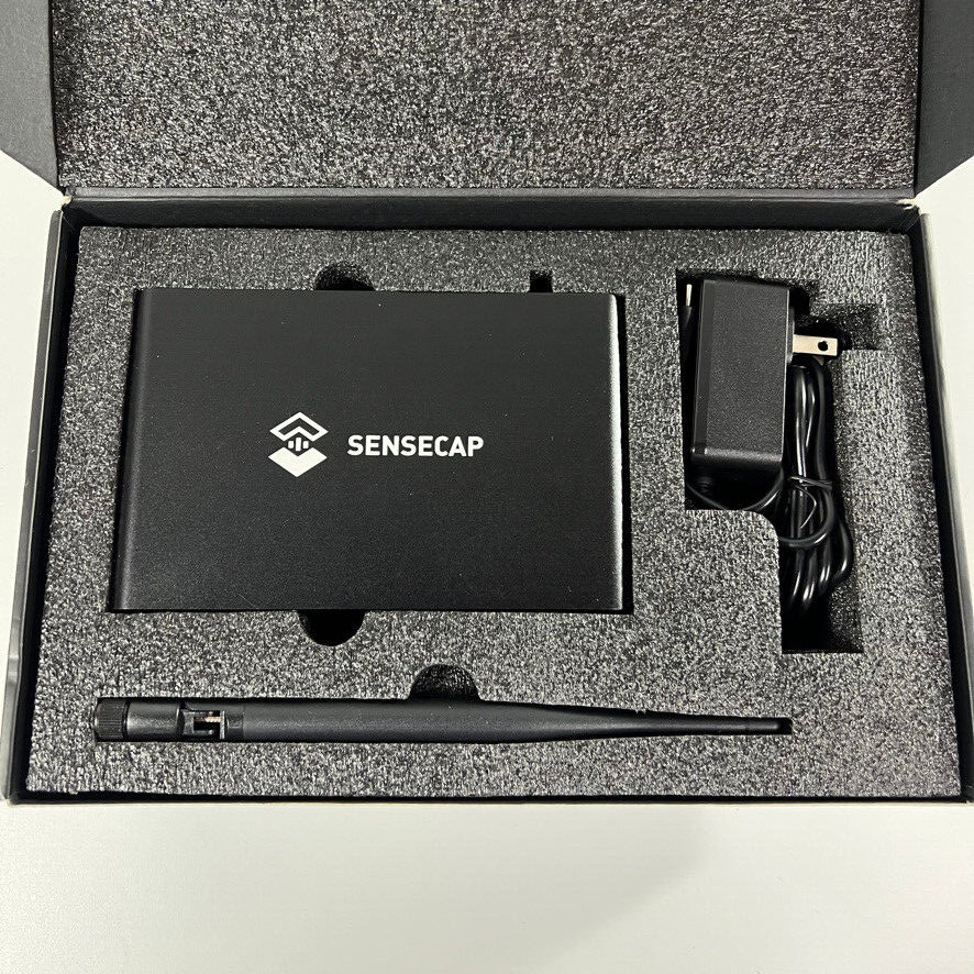 Brand New SenseCAP M1 LoRaWAN Indoor Gateway