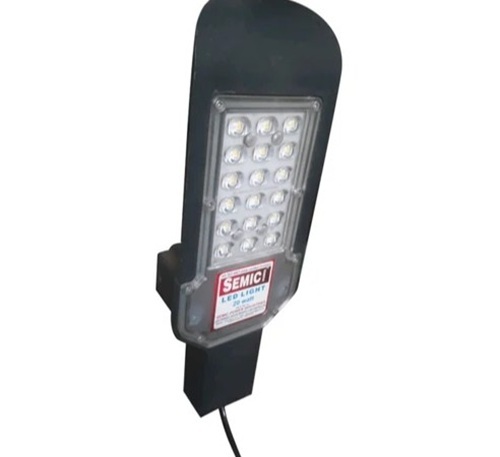 LED Street Light - Plastic Body, 20 Watt, IP55 Rating | Cool White Outdoor Lighting