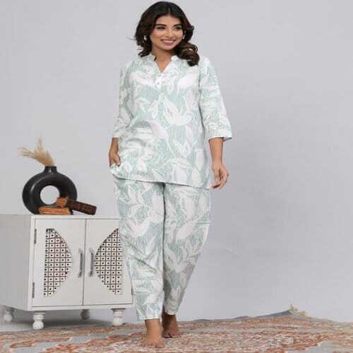 Women Pyjama And Top Set - Color: Grey