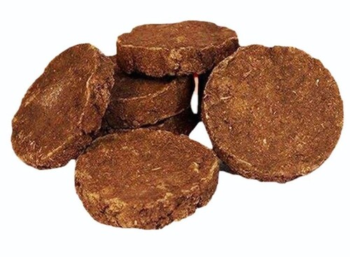 Cow Dung Cake - Organic Matter, 100% Natural Brown Form | Eco-Friendly Fertilizer Alternative