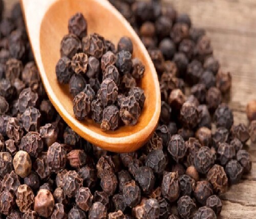 Dried Black Peppers