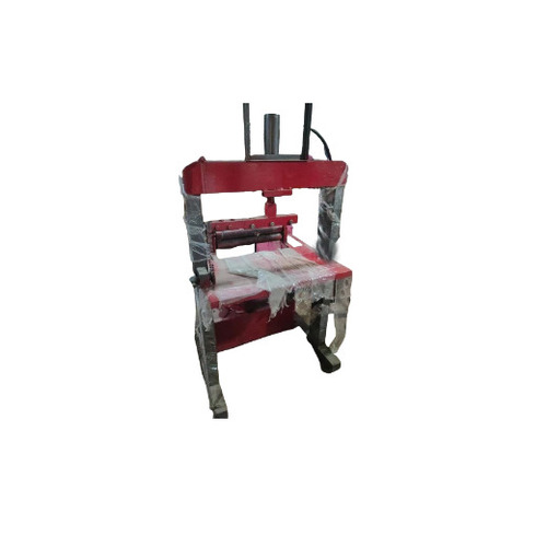 Automatic Double Die Paper Plate Making Machine - Paperboard Material, Capacity >5000 pc/hr, 50 Hz Frequency, Color Coated Finish, 2 Dies | Red Color, 240V Voltage, 1 Year Warranty, Human Machine Interface Control