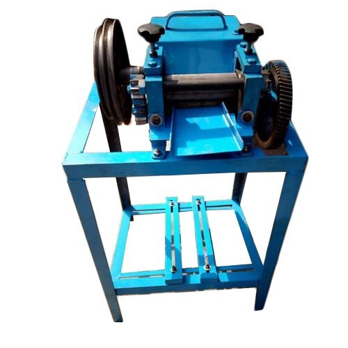 Plastic Dana Cutter Machine