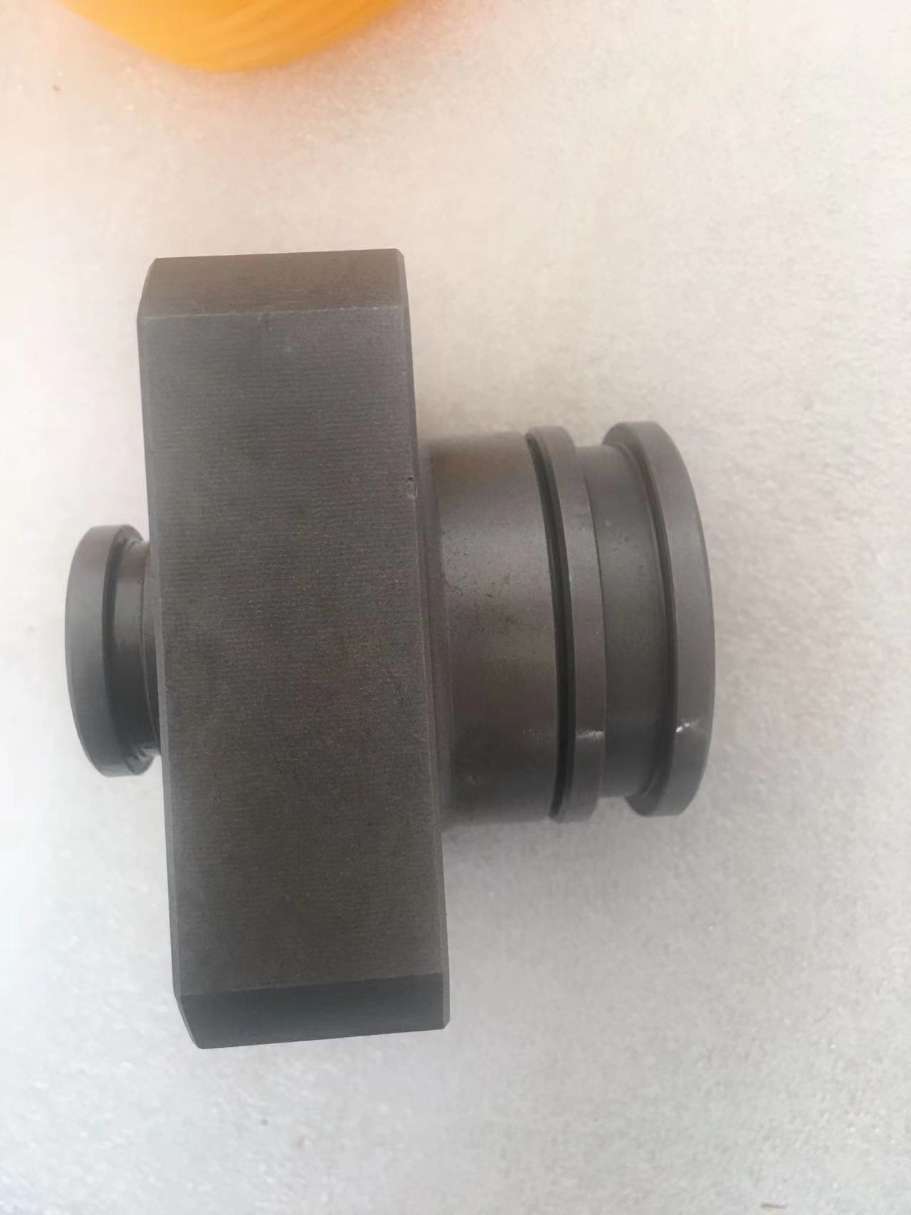 DAIHATSU DK-20 nozzle plunger delivery valve fuel pump
