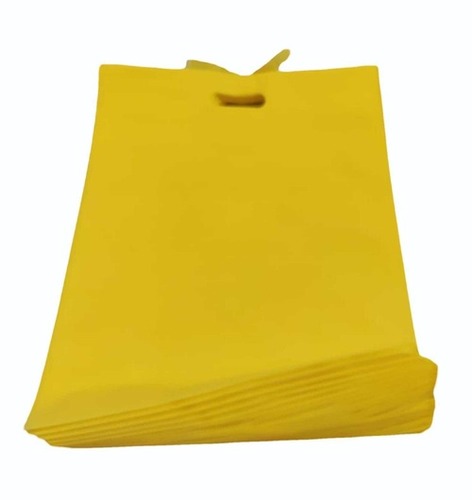 Golden D Cut Plain Non Woven Bags