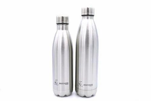 750 Ml Ss Water Bottle - Stainless Steel, 750 Ml Capacity, Silver Color, Round Shape | Screw Cap Sealing Type, Designed for Beverage Use