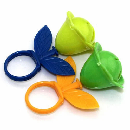 Plastic Toy Ring - Color: ---