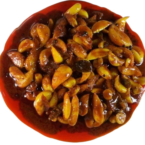 Organic Spicy Garlic Pickle - Granule Texture, 6 Months Shelf Life | Tasty, Salty, and Spicy Flavor with Oil Preservation