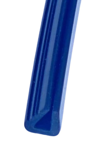 Blue Rubber Gasket - 8 Millimeter Thickness, Grooved Shape | High Pressure Resistance, Durable Material, Fine Finished