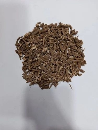 Pipla Mool Dampa - Organic Dried Fruit, 10 Kg Loose Packaging | Food Grade, Brown Color, Grade A, Store in Cool and Dry Place