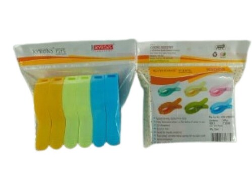 Plastic Garment Clip - Plastic Material, Standard Size, Available in Various Colors | Easy to Use, Crack Resistance, Timely Delivery