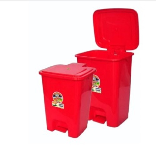 Red Paddle Dust Bin - Plastic, Various Sizes Available | Easy to Clean, Tested on Quality Standards, Various Colors Available for Housekeeping