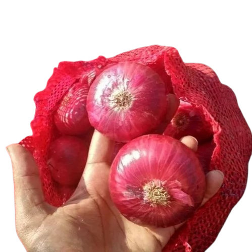 Quality Red Onion - Non Organic, 25mm-70mm Size Range, 2kg to 50kg Various Packaging Options | Fresh, Chopped, Commonly Shaped, Cooked Style