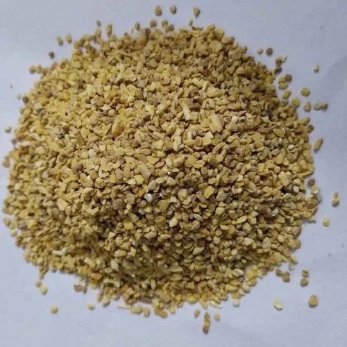 Dehydrated Minced Garlic - A Grade 99% Purity 12% Moisture | Dried Chopped Form 12-Month Shelf Life Stored in a Dry and Cool Place