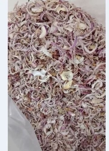 Pink Onion Kibble - Dehydrated Onion, 14 kg in LD Bags | A Grade Quality, Dried Texture from Food Dehydrators