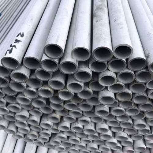 Iron Seamless Tube - Galvanized Round Iron, Available In Various Sizes | Industrial Grade, Tested For Rust Resistance, Timely Delivery