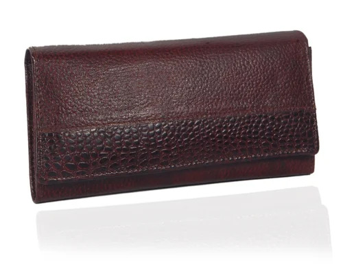 Ladies Leather Wallets - Color: Tan/Black