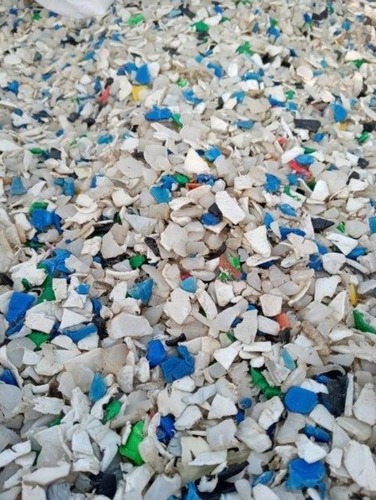 Pet Chips Scrap - Grinded HDPE Granules 3mm Size | Multi Color Melting Point: 248.83Â°C Tensile Strength: PET KPa 10000 kg Weight