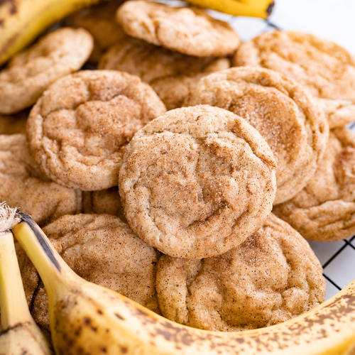 Round Banana Biscuits - Flavor: Cheese