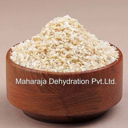 Dehydrated White Onion - 20 Kg Loose, White Color, 3-5 mm Thickness, 6% Moisture , Dried Chopped Style, 2 Years Shelf Life, No Artificial Flavour