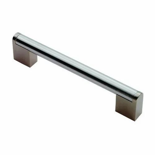 Metal Door Handle - Aluminum, Various Sizes Available, Silver Color | Rust Resistant, Glossy Finish, Tested On Quality Parameters, Timely Delivery