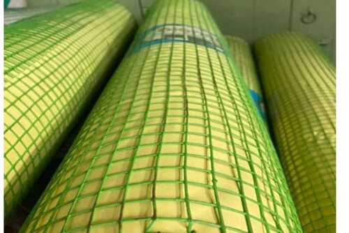 Pvc Coated Wire Mesh - Steel Material, Fine Finished, Very Good Quality, Durable Design | Green Color, Square Hole, Polished Finish, Welded Mesh Style